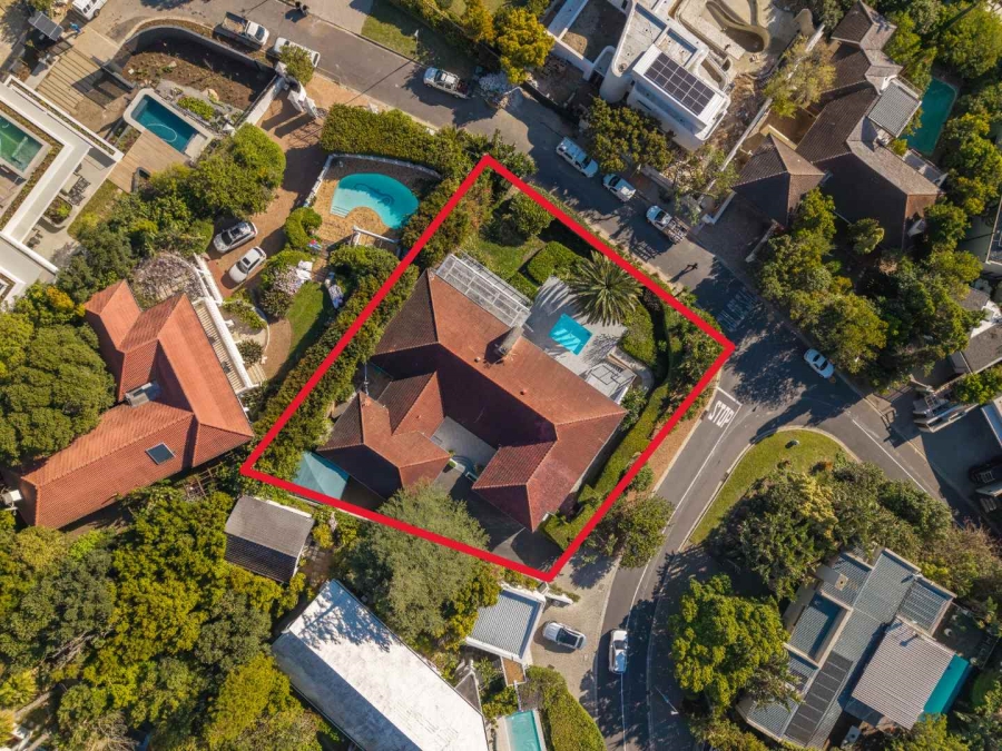 4 Bedroom Property for Sale in Camps Bay Western Cape